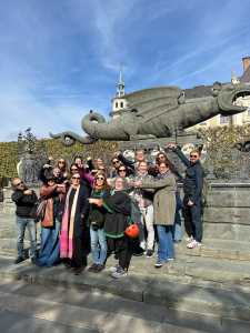 Gruppenbild mit Lindwurm